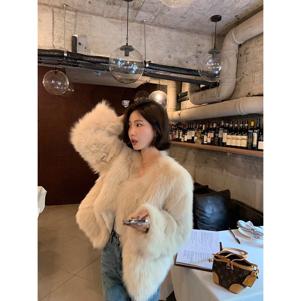 2024Korean Style New Autumn and Winter Fox Young Fur Coat Furry Short Top Padded Coat