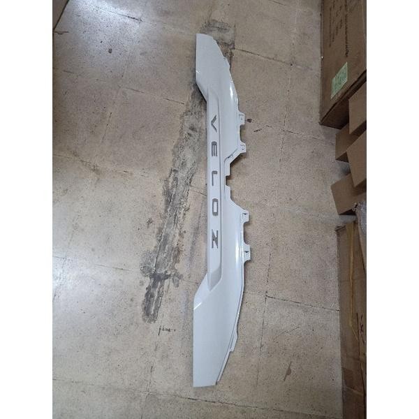 Trunklid/List Trunklid/Trunklid Bagasi Avanza Veloz 2022 Original
