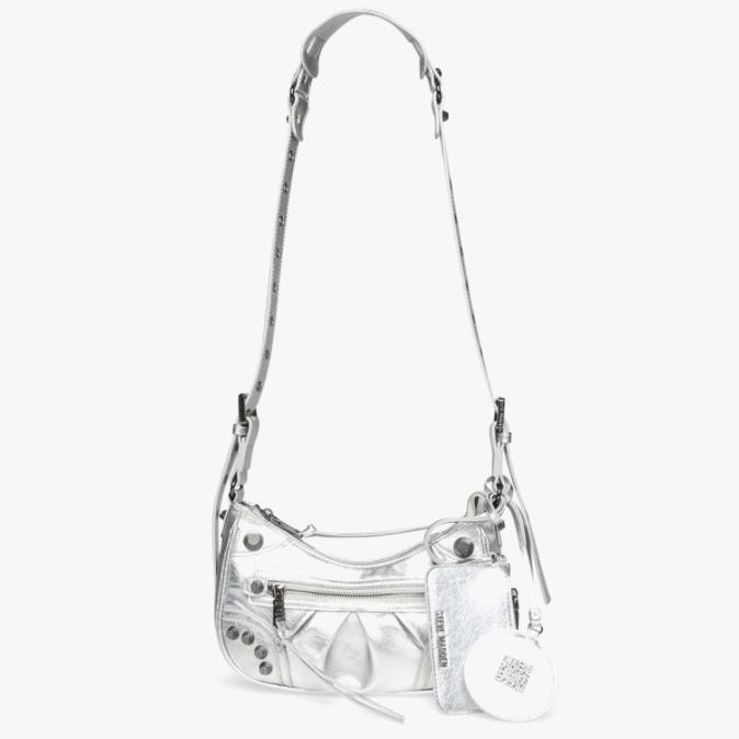 Steve Madden Bglowing (Original) Tas Selempang Wanita - Silver Merianasari12