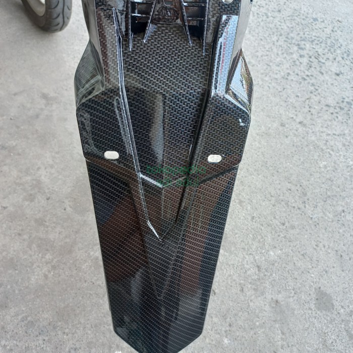 spakbor belakang pcx 160 karbon