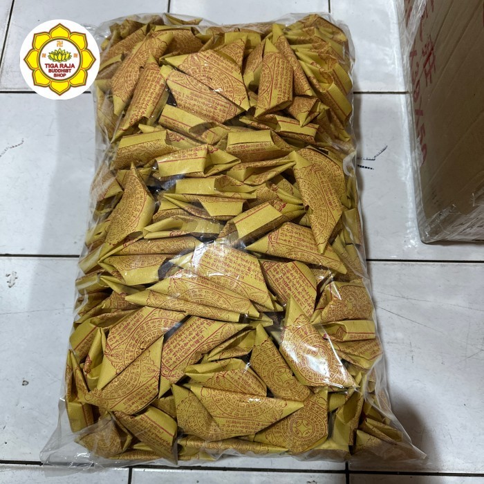 

Kertas Sembahyang Lipat Wongsen Sembahyang Leluhur 1 Plastik 75 X 50
