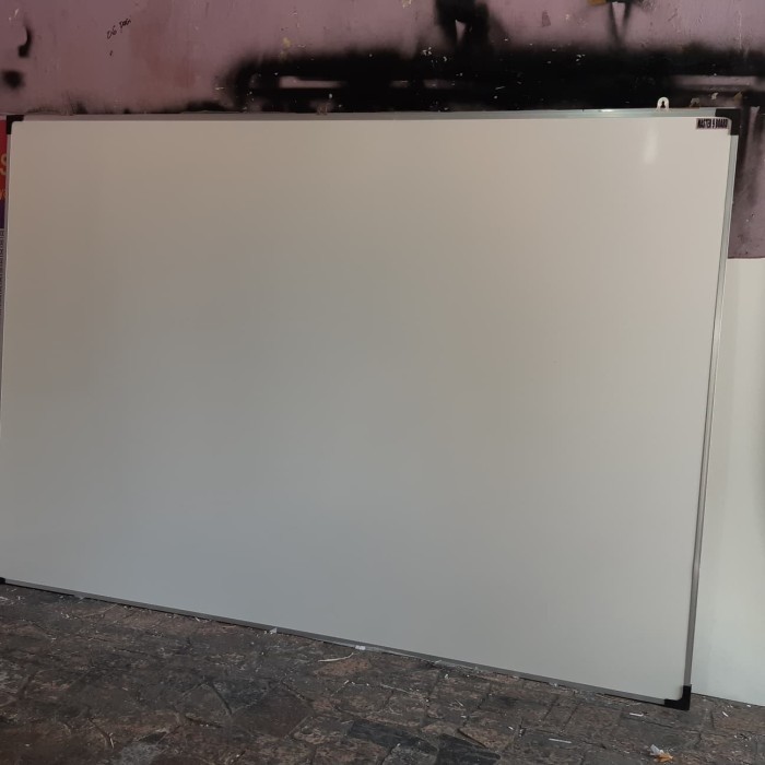 

Ready Stock White Board Gantung 90 X 180 Cm