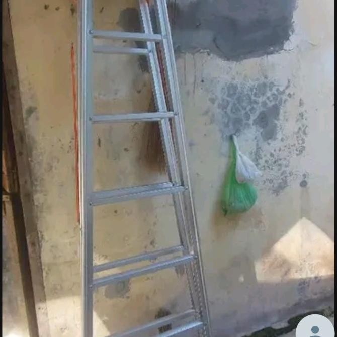 Tangga BI Tangga Aluminium Tangga Lipat