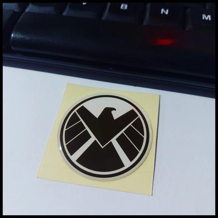 

BEST DEAL STICKER TIMBUL RESIN SHIELD LOGO STIKER LENTUR 3D MARVEL KECIL SATUAN !!!