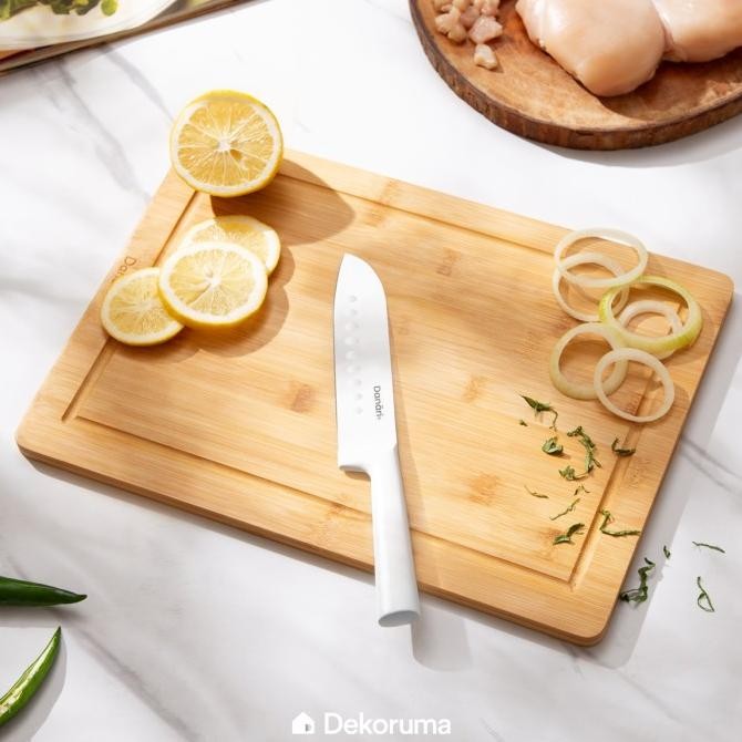 

Berkualitas Dekoruma TAMA Pisau Santoku Putih Handle Hollow 12 cm | Knife
