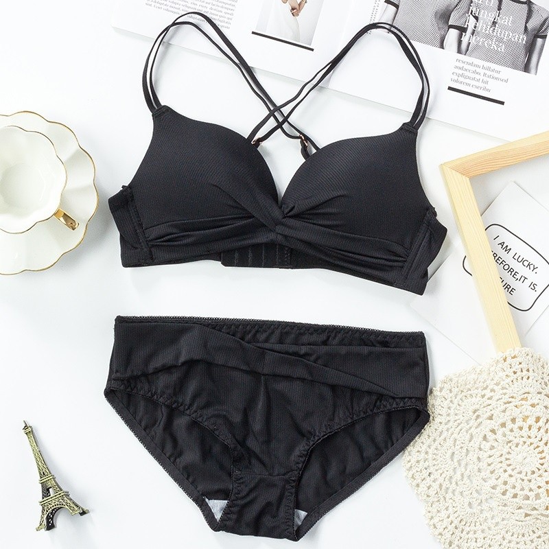 Set Bra Beha Kutanh Perempuan Busa Sexy Terbaru 2025 Satu Paket Kutang Cawet Remaja Prmpuan Terbuka 