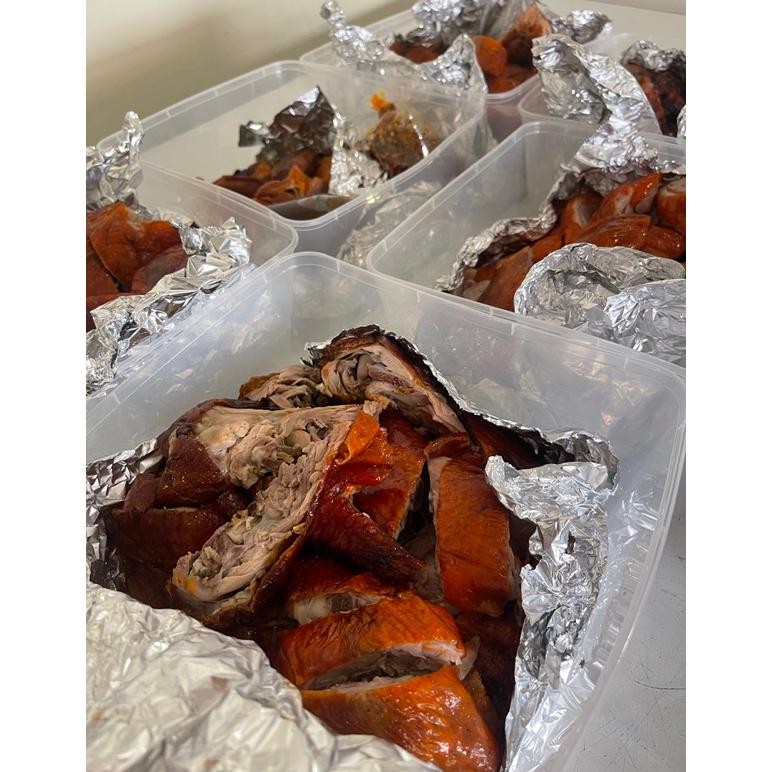 

HAMPERS IMLEK BEBEK PEKING & CHICKEN ROASTED