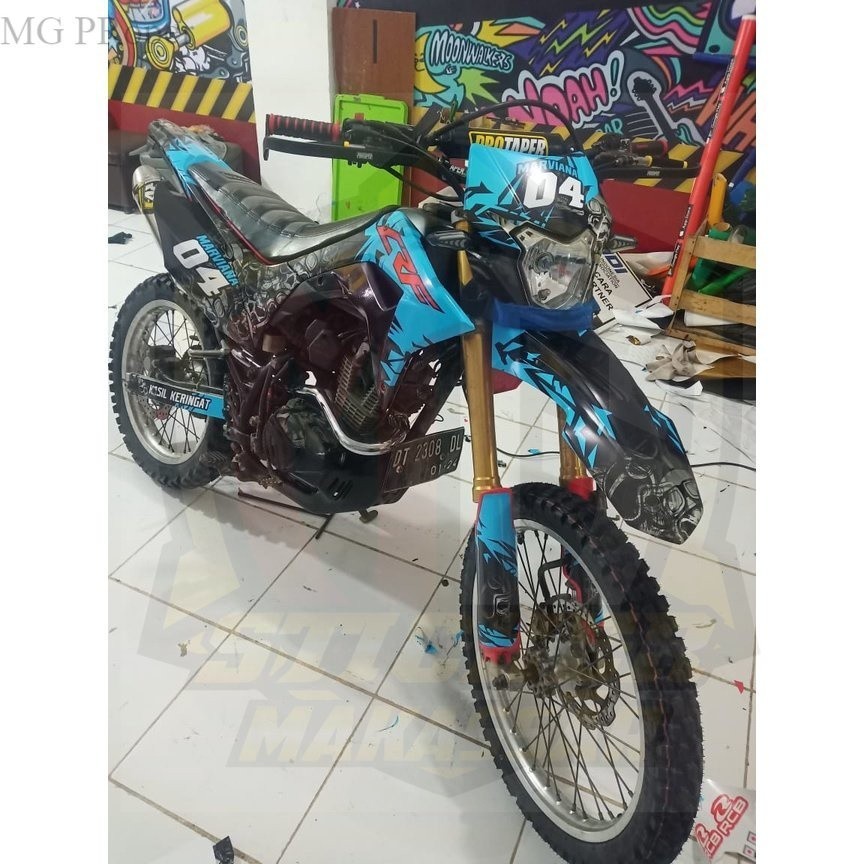Stiker Striping Decal Crf  150 L Full Body  CRF 150L FullBodi Honda Warna Biru Hitam Request Costume