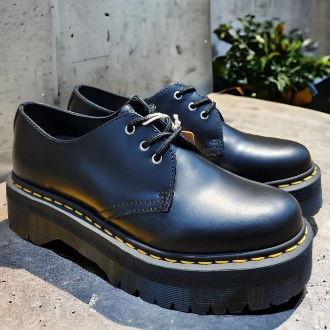 Jual (New) Dr Martens Docmart Boots 1461 Quad Platform Low Black Smooth Pk