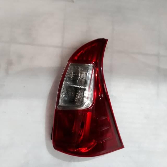 Stoplamp/Lampu Belakang Toyota  Avanza. 2016 .2017.2018