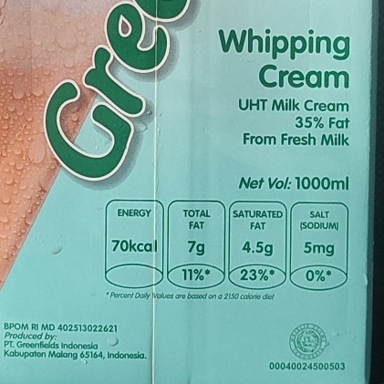 

BERMUTU greenfields whipping cream 1 liter Kode 749