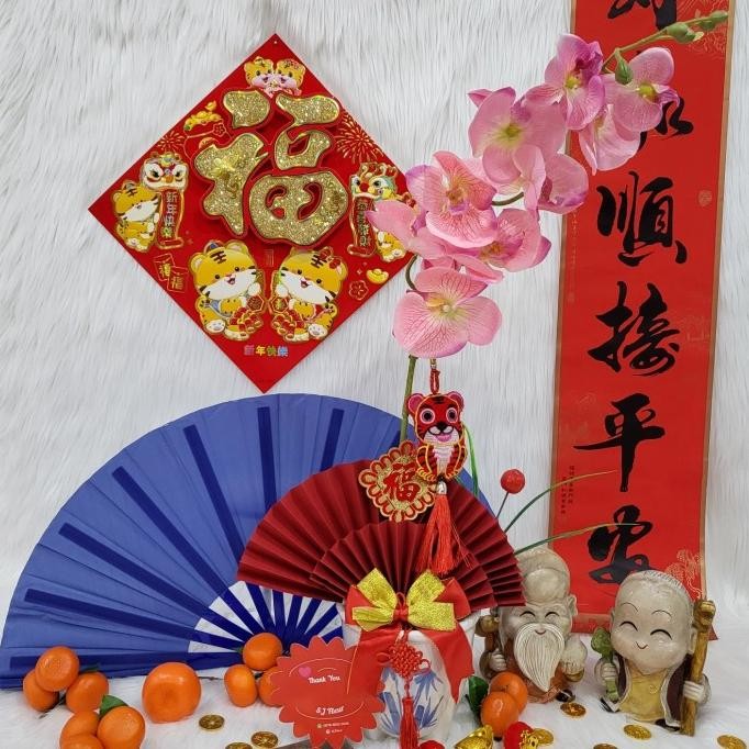 

Sale! Paket dekorasi hiasan hampers imlek anggrek lampion chinese new year