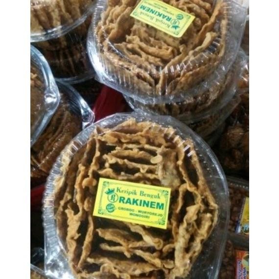 

READY STOCK PROMO KRIPIK TEMPE BENGUK WONOGIRI ,SANGAT RENYAH LEZAT BANGET.MIKA !!!!!