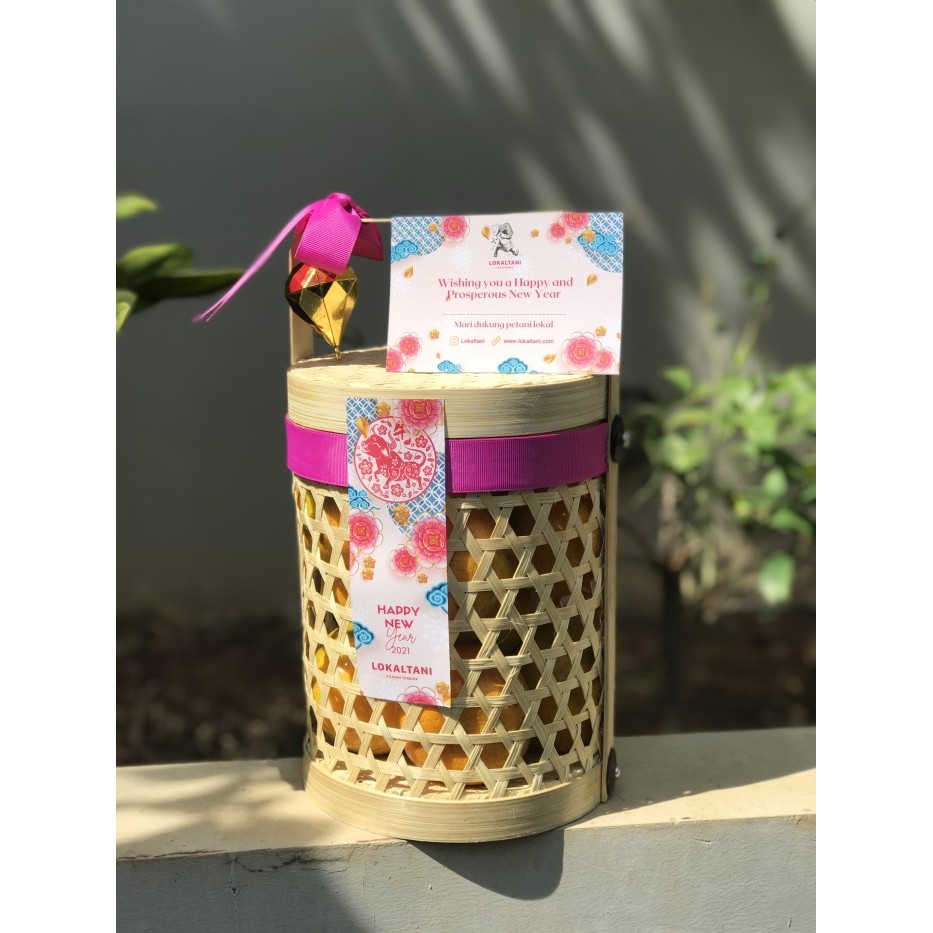 

Parcel buah segar/Bingkisan buah/Keranjang buah/Hampers buah