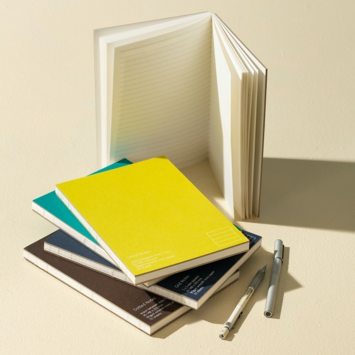 

The Extra Notebook by Keartas Studio Buku Tulis Note Book Hard Cover Grid Kotak Dotted Titik Lined