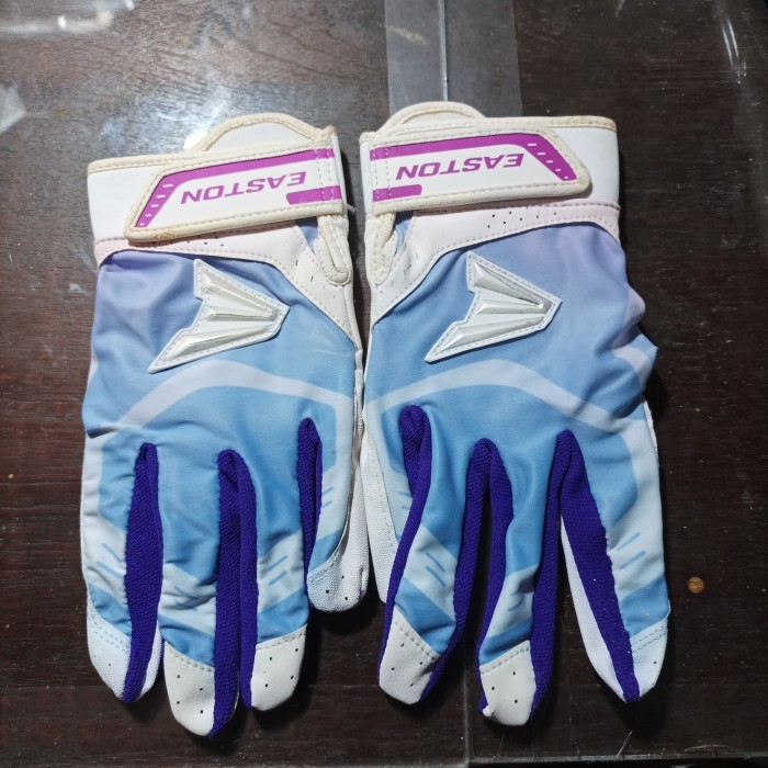 batting glove baseball woman