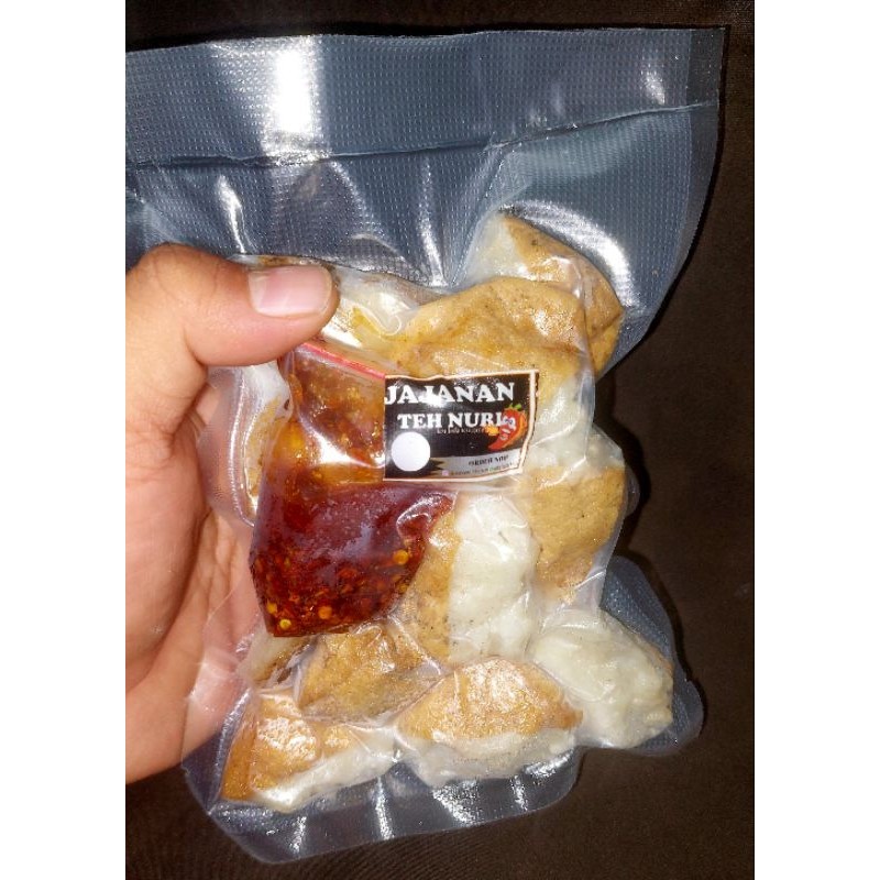 

TARENG (TAHU CIRENG) CHILI OIL