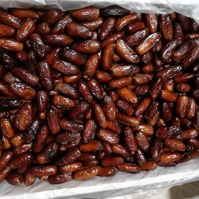 

Baru Buah Kurma Madu Premium Tunisia Fresh Manis Per 500 Gram