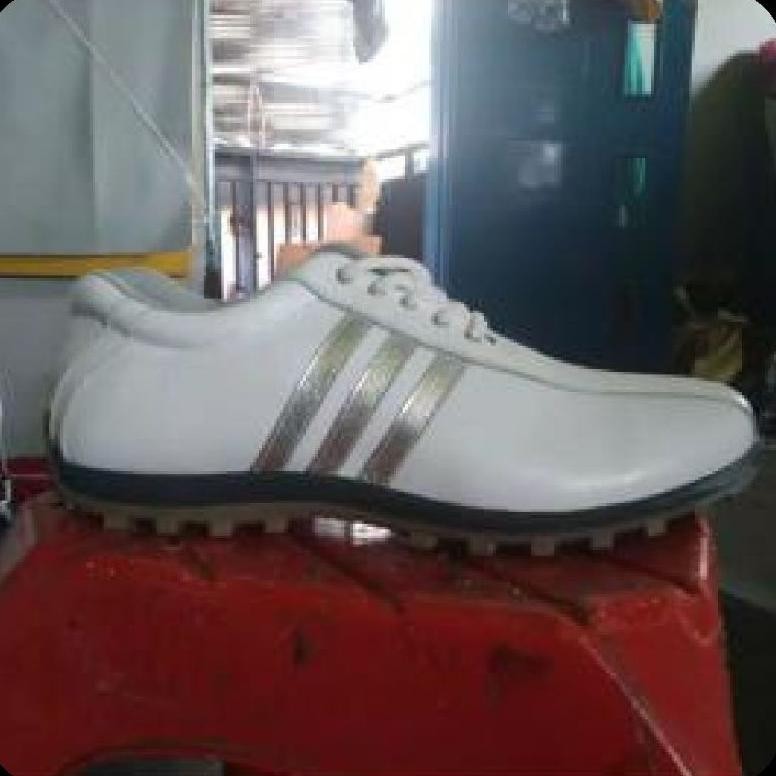 dim sepatu caddy golf <c>