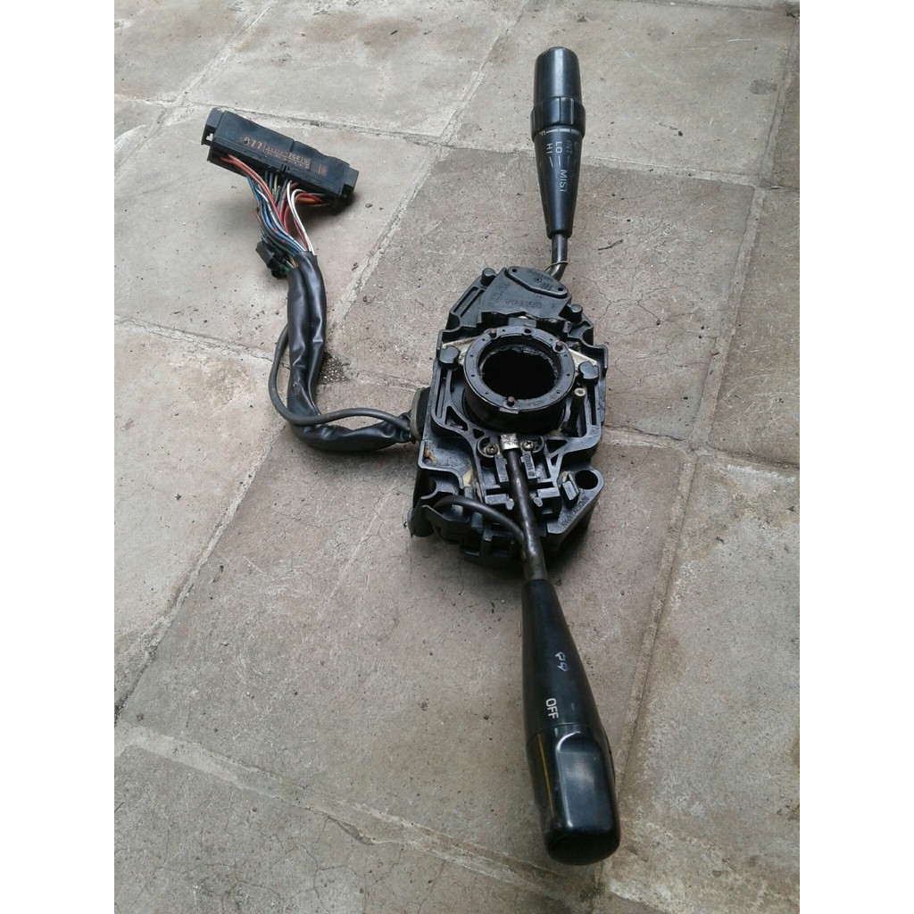 saklar kombinasi toyota corona 2000 tahun 1992 st171