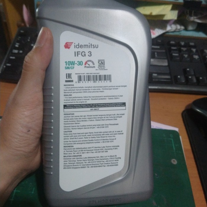 OLI MESIN NISSAN SL 10W-30 ORIGINAL IDEMITSU