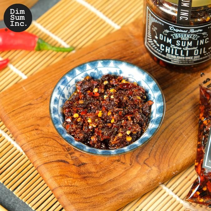 

Chilli Oil Botol / Chili Oil Sauce / Sambal Minyak Cabai / Saus Minyak Cabe / Chilli Oil Premium by Dimsum Inc AM99
