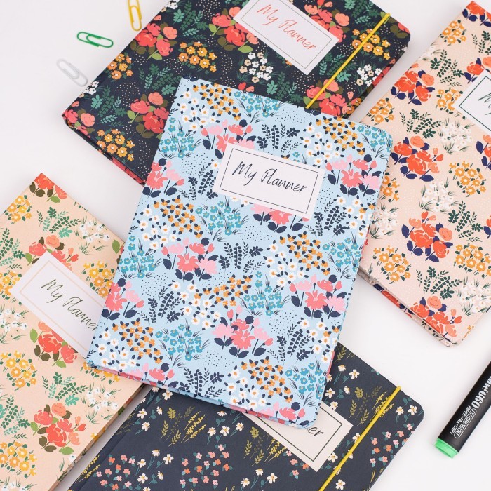 

Seruni Living Jurnal Lengkap Cantik Motif Bunga dengan Quotes