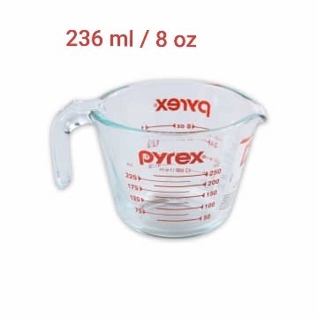 Pyrex Gelas Takar Kaca