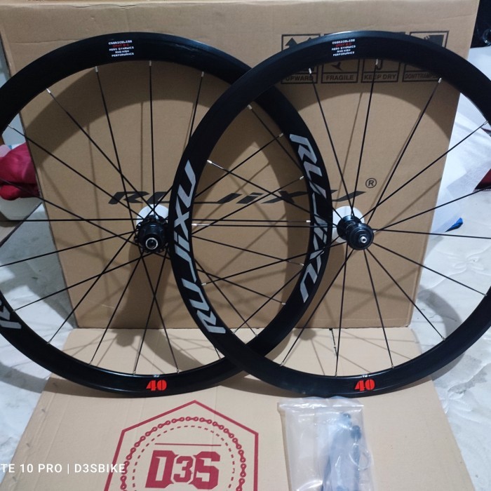 wheelset rujixu 700c 40mm rim brake ,alloy fullblack (z shadow),