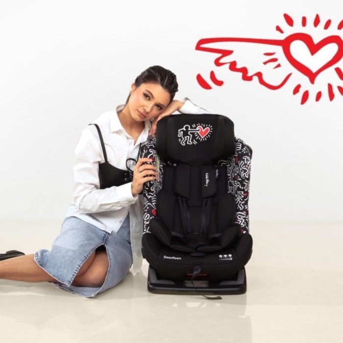 Carseat Cocolatte Downtown Black Keith Haring / Kursi Mobil Anak