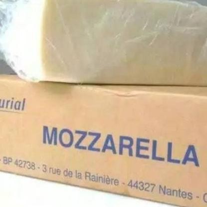 

Eju Mozzarella Blo 1 G Arla Pizza Top