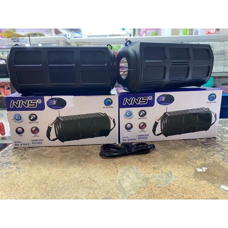 SPEAKER BLUETOOTH SPEAKER JUMBO NNS NS-S300S SOLAR PANEL FM RADIO WIRELESS