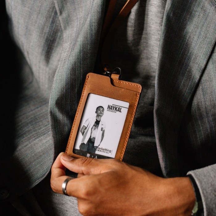 

Lanyard id Card Kulit Asli Gantungan ID Card Holder