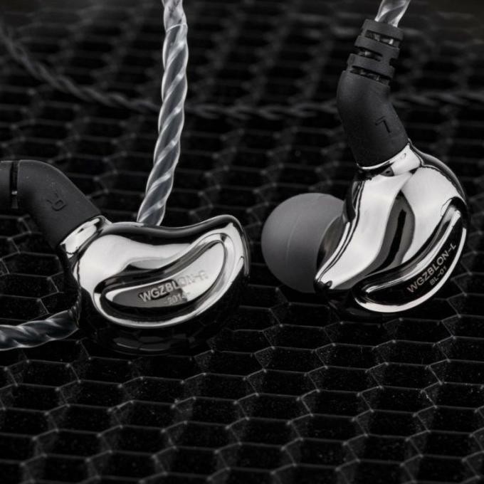 [Garansi 1 Tahun] BLON BL-01 with Mic BL01 Earphone Best Tuning Terlaris