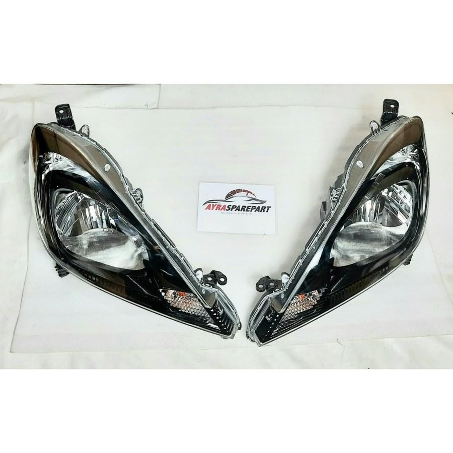 Headlamp / Lampu Depan Mobil Honda Jazz Rs Ge8 2012 - 2013