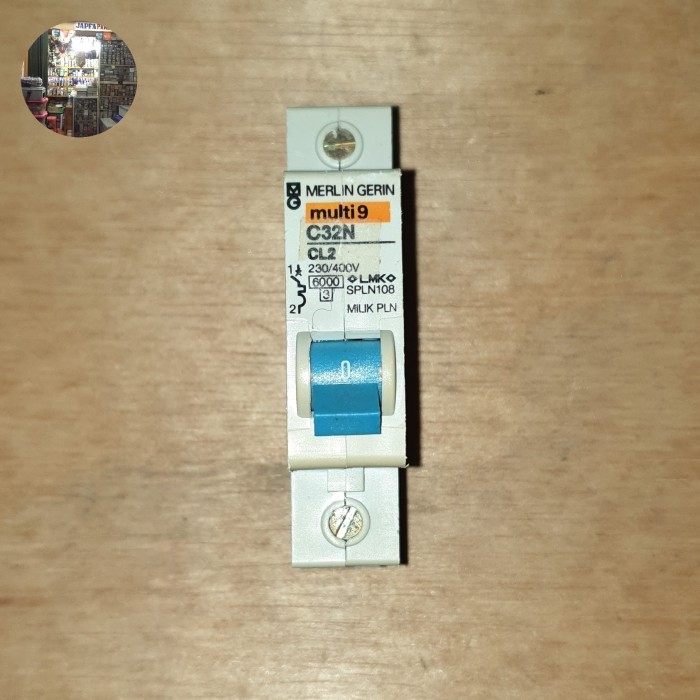 MCB Merlin Gerin C32N CL2 1 Pole 2A 6kA Kepala Biru Original