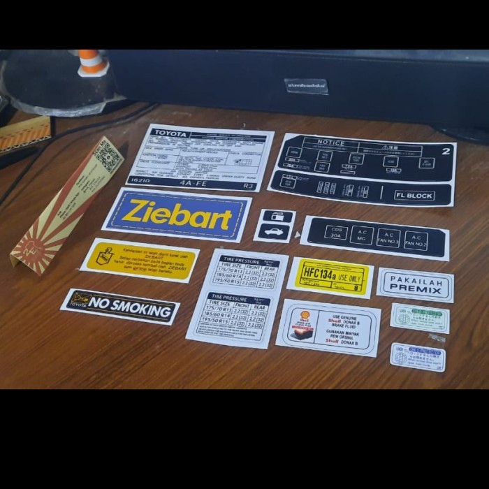 Stiker Toyota Corolla Great AE101