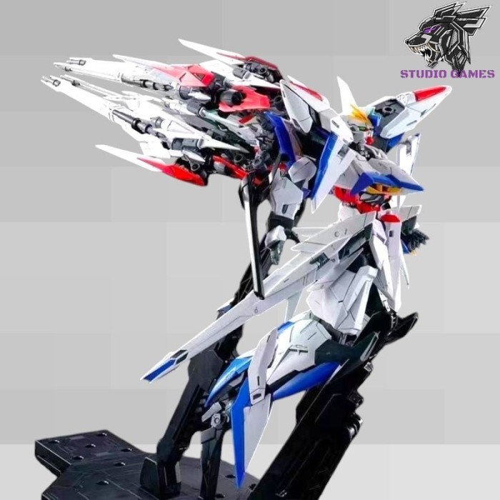 Daban Model 6658 Mg Eclipse & Manuever Striker Pack 1/100 Scale Plamo