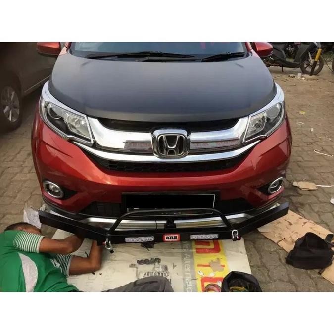 Tanduk Bumper Depan Mobil Honda Brio
