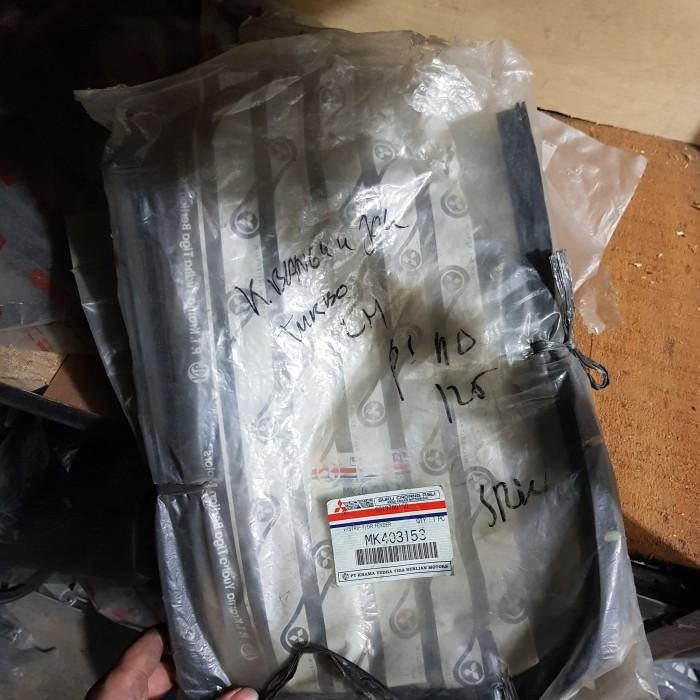 Karet Bangku Jok Kiri Canter Ps110 Ps125 Mk403153