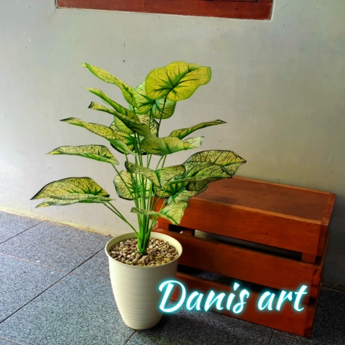 Keladi Merah Palsu/ Tanaman Keladi Plastik/ Keladi Artificial #Gratisongkir #Sale #Discount