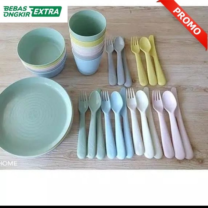 ORI 1 Set Alat Makan Plastik (Mangkuk,Piring,Gelas,Garpu,Sendok)