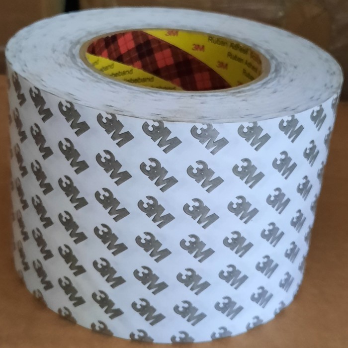 

Double Tape 9075i 3M size : 11,5 cm x 50 meter double tape tissu