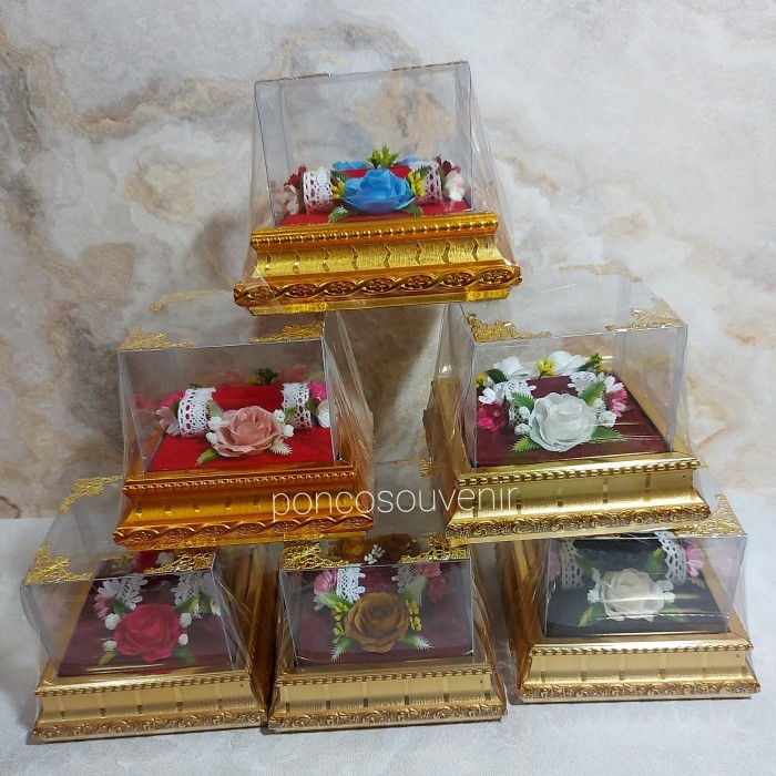 Tempat Cincin Mahar Frame Mika