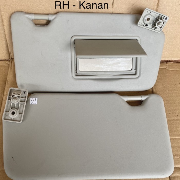 Sunvisor Assy (kaca pelindung matahari) mobil Nissan March, Datsun