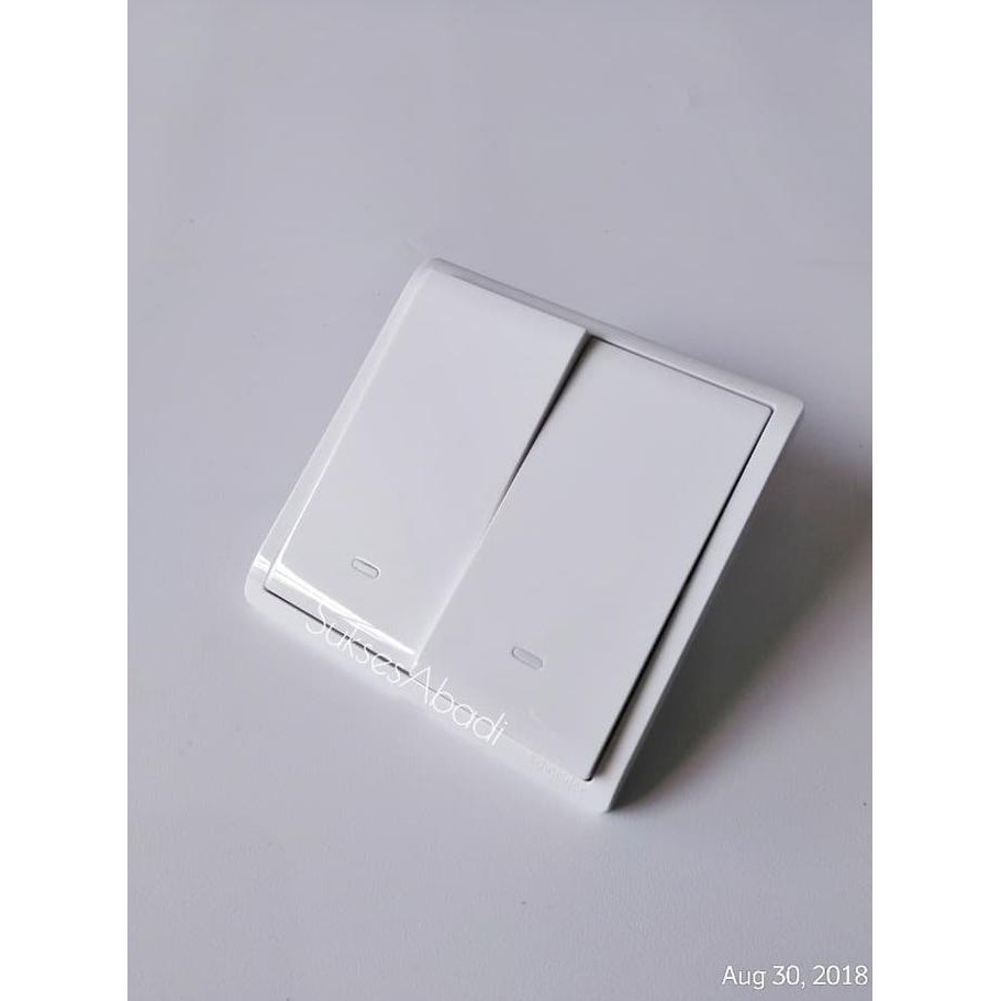 Sale Saklar Hotel Double / Seri Pieno Schneider Putih