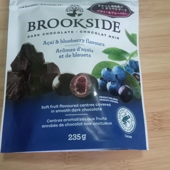 

BROOKSIDE DARK CHOCOLATE ACAI & BLUEBERRY