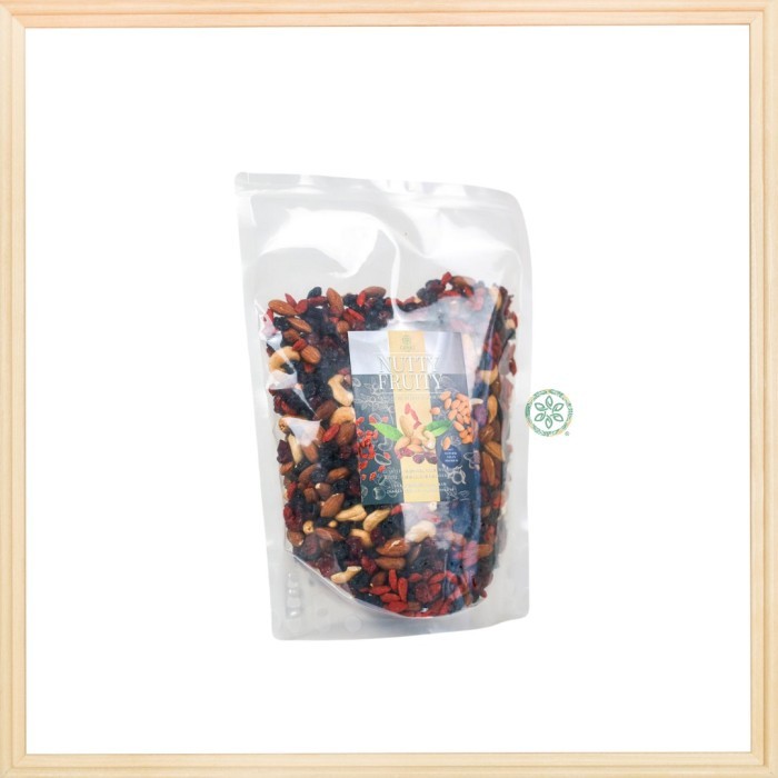 

NUTTY FRUITY / MIX NUT AND DRIED FRUIT / CEMILAN KACANG - 1 KG