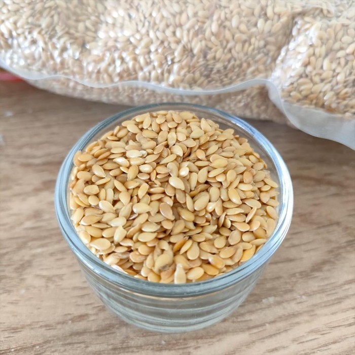 

SALE TERLARIS GOLDEN FLAXSEED (FLAXSEEDS) 1000 GR READYY