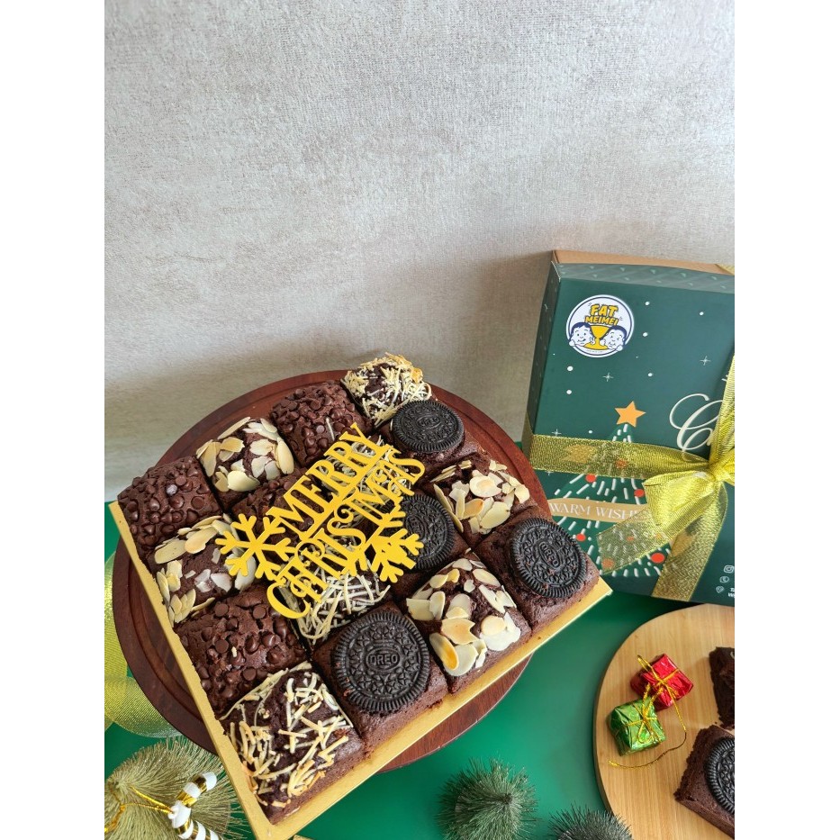 

Fudgy Brownies Christmas Hampers / Hadiah Natal / Parcel Kue Makanan